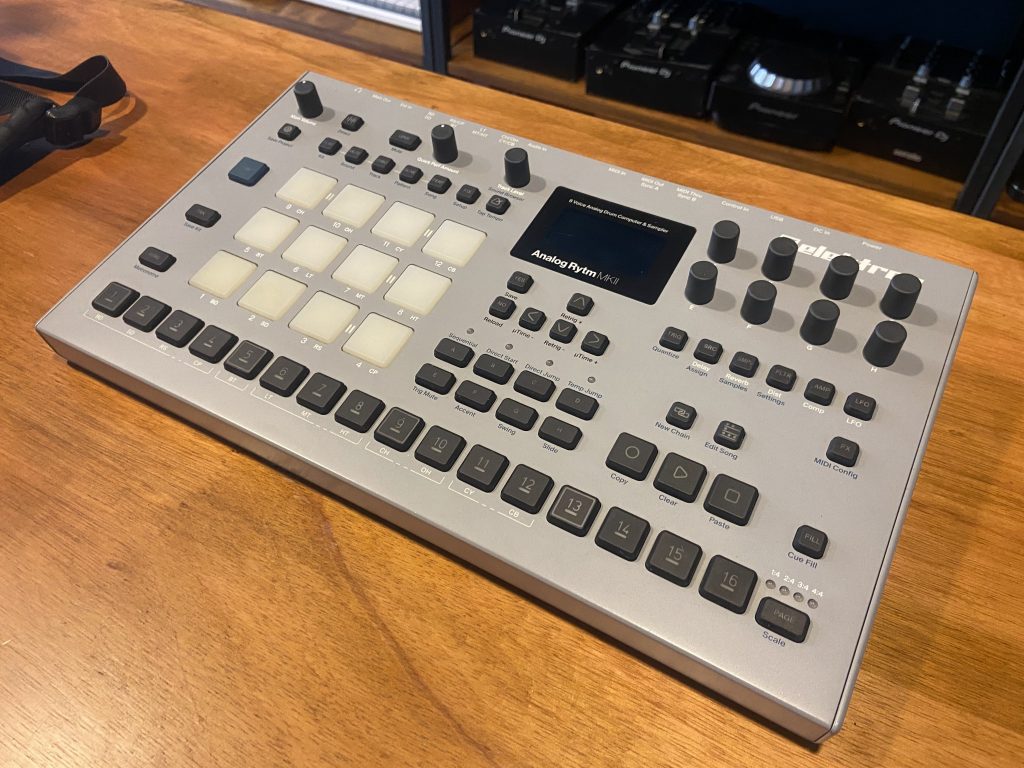 Elektron Analog Rytm MK2 Turntable Dealer